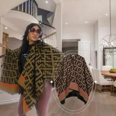 Women's Large Fendi Poncho